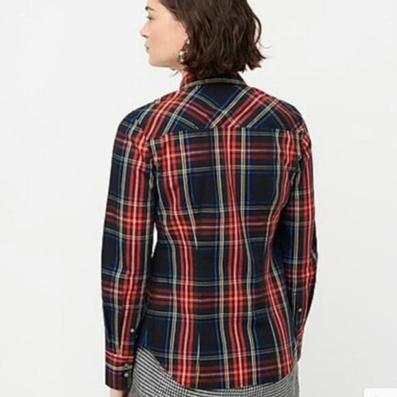 J. Crew Women's Slim Stretch Perfect Shirt in Black Stewart Tartan Plaid Size 2 - Picture 3 of 13